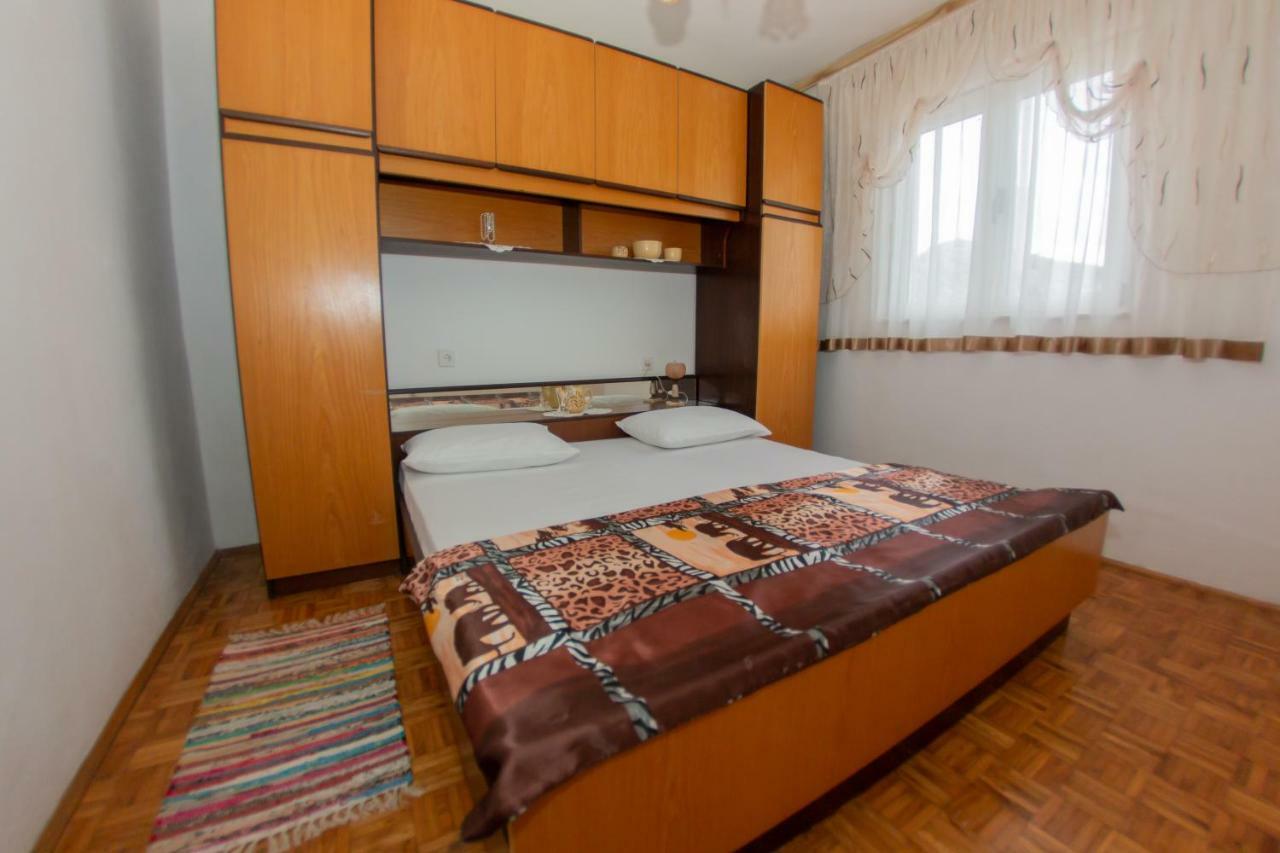 Apartmani Sunset Rogotin Exterior photo